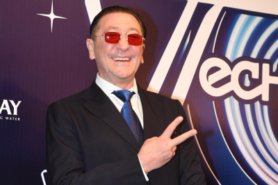 Лепс, Гагарина и Агутин выступят на юбилейной "Новой Песне года" с кумирами молодежи