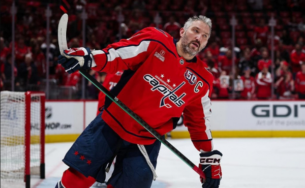 Каролина против Анахайм: когда и где смотреть трансляцию матча НХЛ 9 января 2026 года