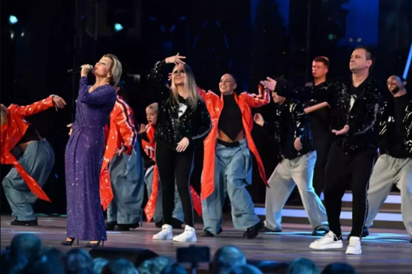 Танцор Булановой заявил, что не получал приглашения от "Иванушек"