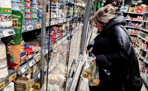 Россияне теряют 1 трлн рублей из-за шринкфляции и финансовых уловок &mdash; союз подсчитал убытки