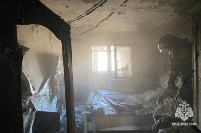 Женщина героически спасла четверых детей из горящего дома в Иркутской области