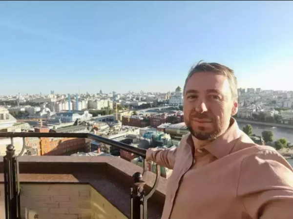 Владислав Бакальчук отозвал иск к Татьяне Ким и отказался бороться за детей