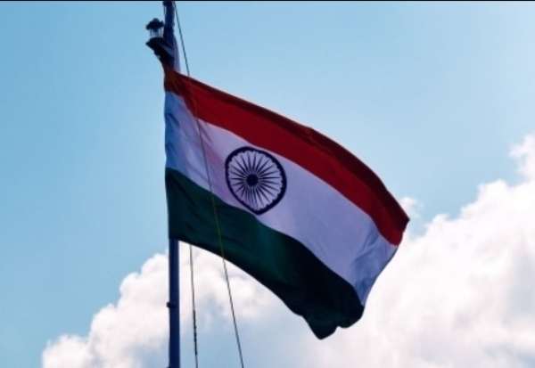 В Индии столкнулись автобус и грузовик: не менее 20 погибших