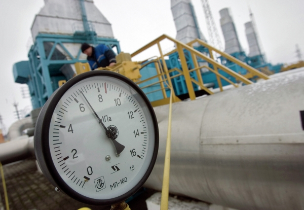 Путин продлил возможность оплаты российского газа иностранцами в рублях
